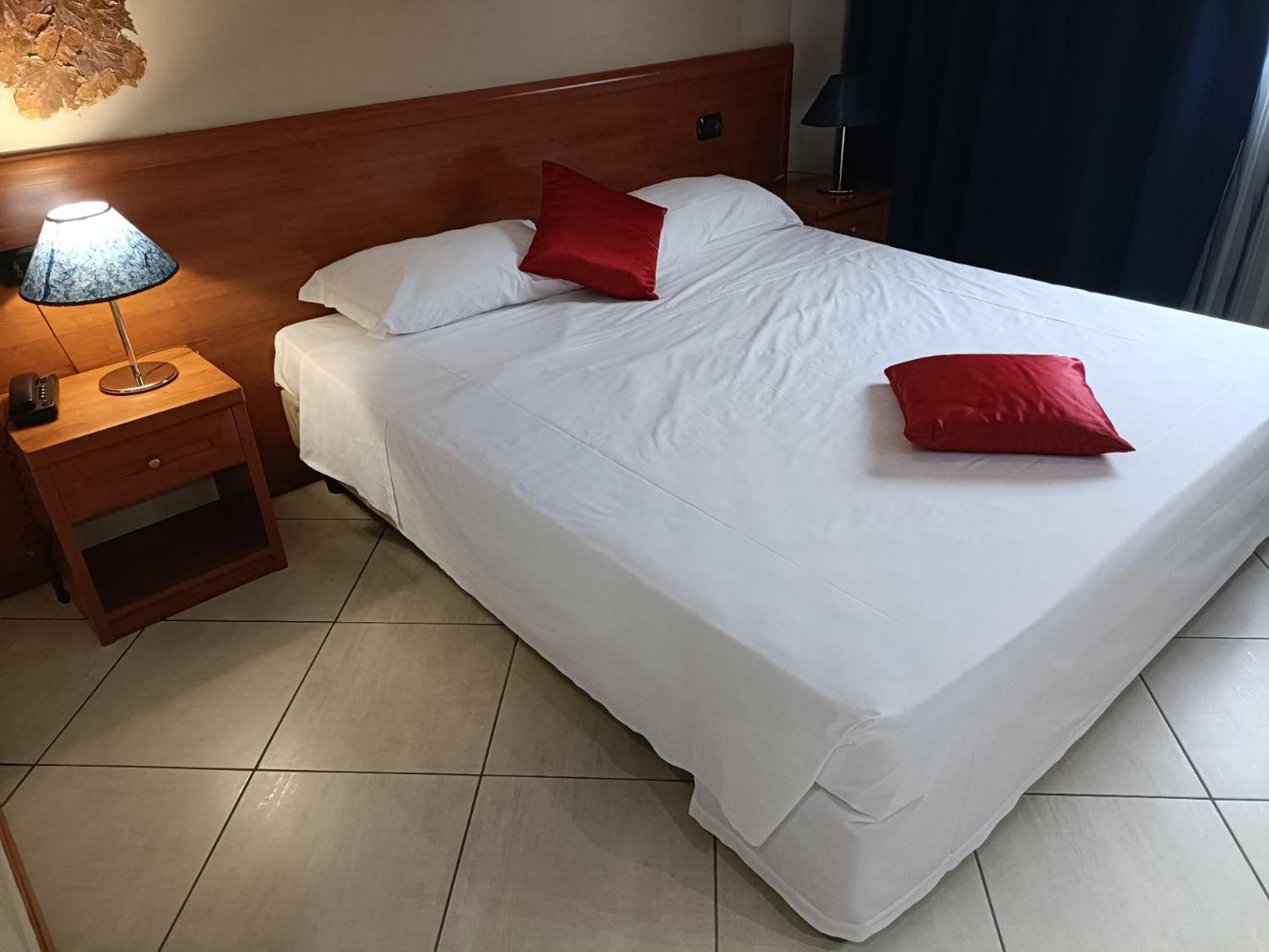 Green Hotel Ninfa Avigliana Zewnętrze zdjęcie